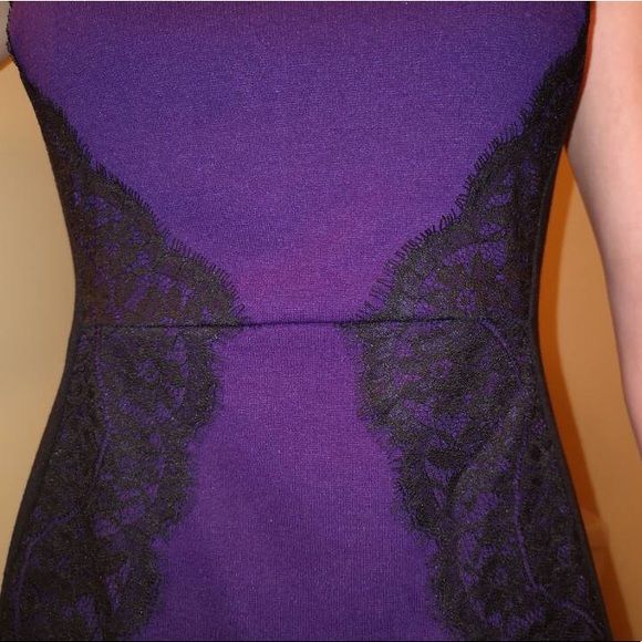 Stunning Knee Length Dress - Picture 3 of 5